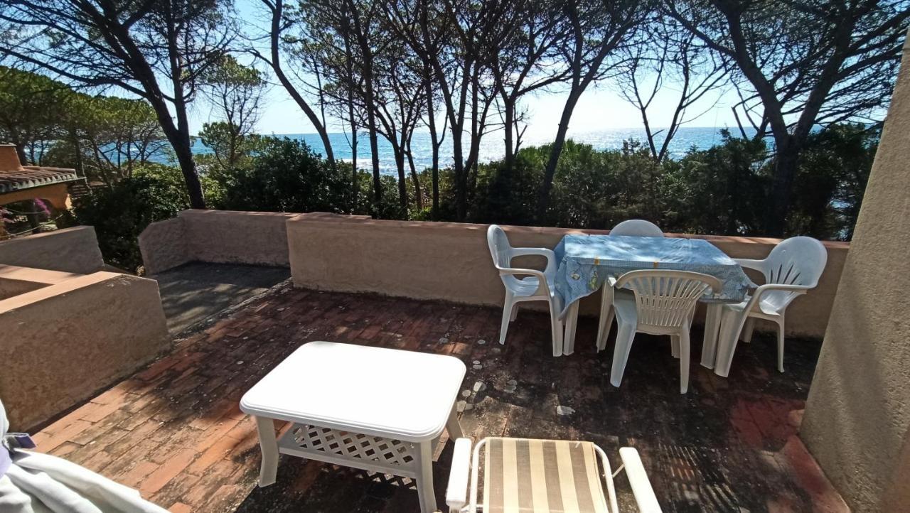 Villino Corallo Roby Cala Liberotto Buitenkant foto