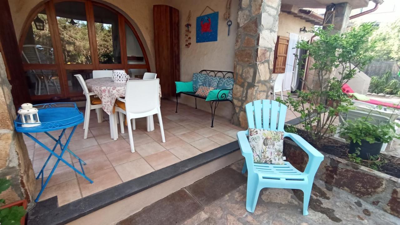Villino Corallo Roby Cala Liberotto Buitenkant foto